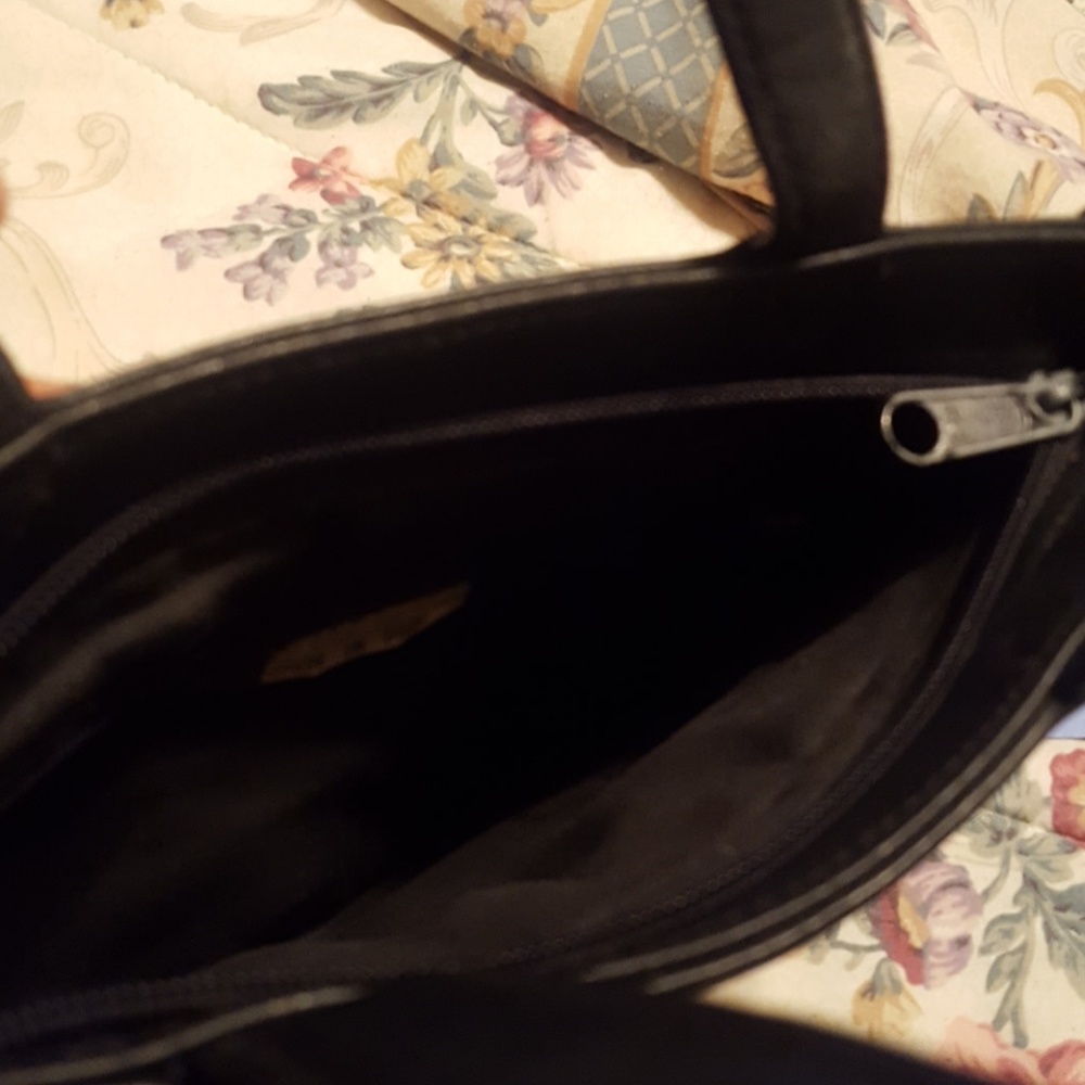 Bag - Picture 2 of 2